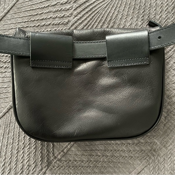 Clare V Fanny Pack - black leather - Picture 6 of 9